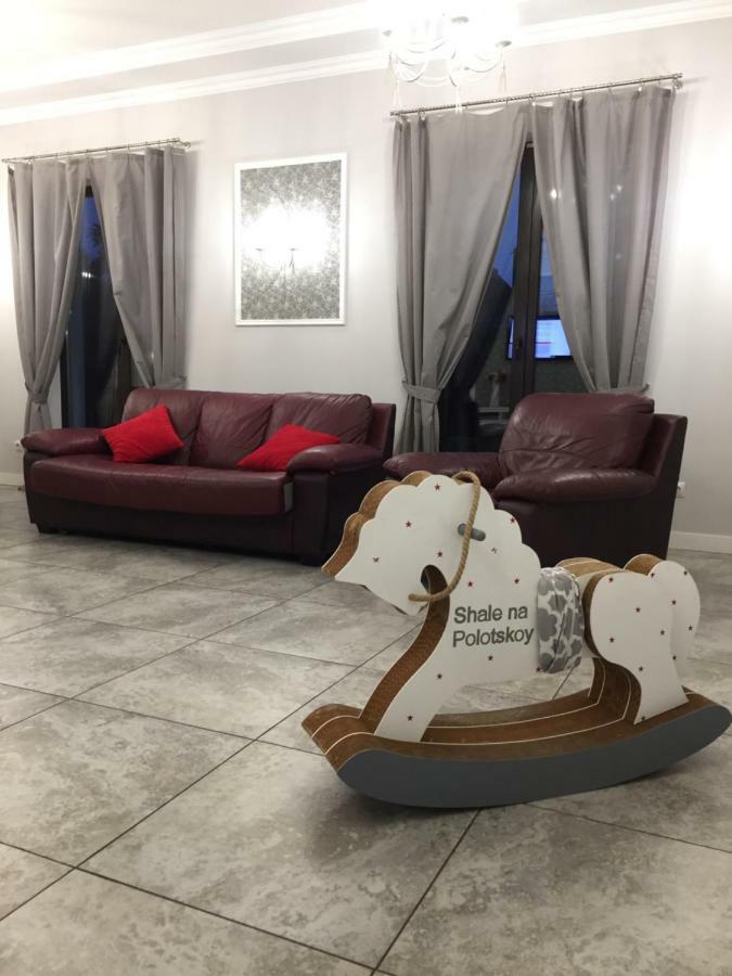 Vila Shale Na Polotskoy Babrujsk Exteriér fotografie